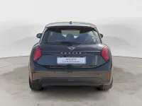 Usata Mini Cooper Favoured 204 CV (150 kW) 2024 Nero Utilitaria