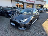 Usata Toyota Yaris Hybrid Trend 92 CV (67 kW) 2021 Grigio Berlina