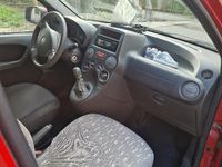 Usata Fiat Panda 4x4 Climbing 69 CV (50 kW) 2011 Rosso Utilitaria