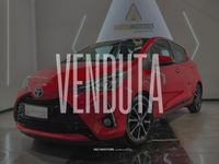 Usata Toyota Yaris Hybrid Style 73 CV (53 kW) 2017 Rosso Berlina