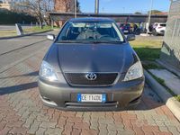Usata Toyota Corolla 116 CV (85 kW) 2003 Marrone Berlina