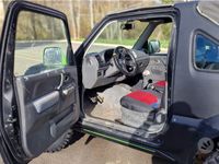 Usata Suzuki Jimny 80 CV (58 kW) 2000 Nero SUV