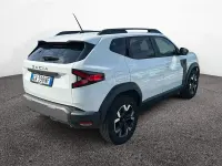 Usata Dacia Duster Extreme 101 CV (74 kW) 2024 Bianco SUV