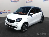 Usata Smart ForFour Prime 71 CV (52 kW) 2015 Bianco Utilitaria