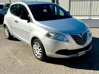 Usata Lancia Ypsilon Silver 95 CV (69 kW) 2012 Grigio Utilitaria