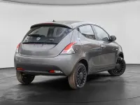 Usata Lancia Ypsilon Silver 70 CV (51 kW) 2023 Grigio Utilitaria