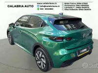Nuova Renault Clio V Evolution 116 CV (85 kW) 2026 Verde Berlina