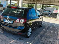 Usata VW Golf 105 CV (77 kW) 2006 Blu Monovolume