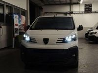 Nuova Peugeot e-Expert 61 kW (84 CV) 2025 Kaolin white pastello Furgone