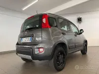 Gebraucht Fiat Panda 4x4 Wild 86 PS (63 kW) 2022 Grau Kleinwagen