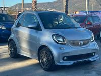 Usado Smart ForTwo Cabrio Brabus 109 CV (80 kW) 2019 Gris Descapotable