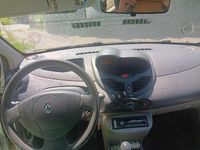 Usata Renault Twingo 58 CV (42 kW) 2007 Argento Utilitaria
