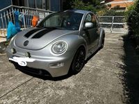 Käytetty VW Beetle 90 HP (66 kW) 2001 Harmaa Viistoperä