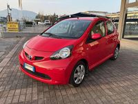 Usata Toyota Aygo 68 CV (50 kW) 2008 Rosso Utilitaria
