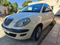 Usata Lancia Ypsilon 60 CV (44 kW) 2004 Utilitaria