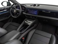 Nuevo Porsche Macan 300 kW (408 CV) 2026 Verde SUV