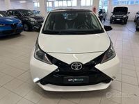 Usata Toyota Aygo Cool 69 CV (50 kW) 2017 Bianco Utilitaria