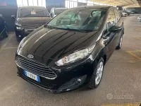 Usata Ford Fiesta Titanium 97 CV (71 kW) 2015 Nero Utilitaria
