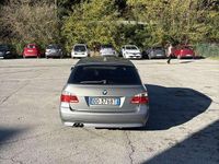 Begagnad BMW 525 163 HK (119 kW) 2006 Grå Kombi