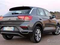 Usata VW T-Roc 116 CV (85 kW) 2019 Grigio SUV