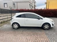 Usata Opel Corsa Comfort 75 CV (55 kW) 2013 Utilitaria
