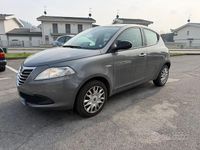 Usata Lancia Ypsilon 69 CV (50 kW) 2012 Grigio Utilitaria