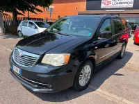 Usata Lancia Voyager Platinum 163 CV (119 kW) 2013 Nero Monovolume