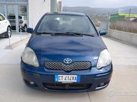 Usata Toyota Yaris Sol 65 CV (47 kW) 2005 Blu Berlina