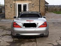 Usata Mercedes SL500 306 CV (225 kW) 2003 Argento Cabrio