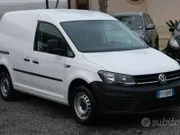 Usata VW Caddy Business 75 CV (55 kW) 2019 Bianco Monovolume