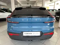Usata Volvo C40 160 kW (218 CV) 2021 Fjord blue SUV