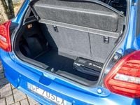 Usata Suzuki Swift 83 CV (61 kW) 2023 Blu/azzurro Utilitaria
