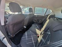 Usata Opel Corsa 75 CV (55 kW) 2017 Bianco Utilitaria