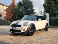 Usata Mini Cooper 143 CV (105 kW) 2013 Bianco Utilitaria