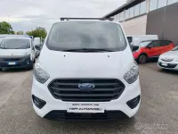 Usata Ford Transit Custom 131 CV (96 kW) 2022 Bianco Berlina