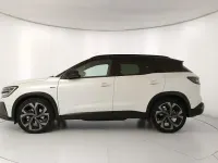 Usata Renault Austral Iconic Esprit Alpine 200 CV (147 kW) 2025 Bianco SUV