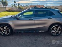 Usata Mercedes GLA220 AMG line 170 CV (125 kW) 2015 Grigio SUV