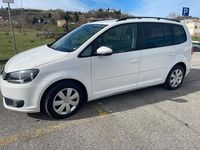 Usata VW Touran Conceptline 105 CV (77 kW) 2012 Bianco Monovolume