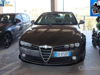 Usata Alfa Romeo 159 150 CV (110 kW) 2006 Marrone Berlina