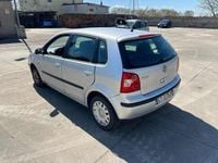 Usata VW Polo Comfortline 54 CV (39 kW) 2004 Argento Utilitaria
