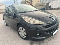 Usata Peugeot 207 68 CV (50 kW) 2010 Nero Berlina