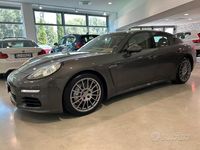 Usata Porsche Panamera 250 CV (183 kW) 2013 Grigio Utilitaria