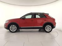 Usata VW T-Roc Style 110 CV (80 kW) 2022 Kings red metallizzato deep black perlat SUV