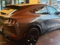 Usata Ford Mustang 2023 Marrone Coupé