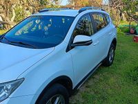 Second-hand Toyota RAV4 143 CP (105 kW) 2015 Alb SUV