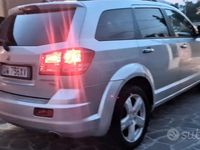 Usata Dodge Journey 140 CV (102 kW) 2009 Argento SUV