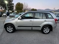 Usata Suzuki Grand Vitara 129 CV (94 kW) 2006 Grigio SUV
