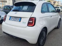 Usata Fiat 500e Passion 42 kW (58 CV) 2022 Bianco Utilitaria