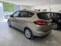 Usata Ford C-MAX 120 CV (88 kW) 2017 Beige Monovolume