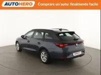 Usata Seat Leon Style 110 CV (80 kW) 2022 Blu Station wagon